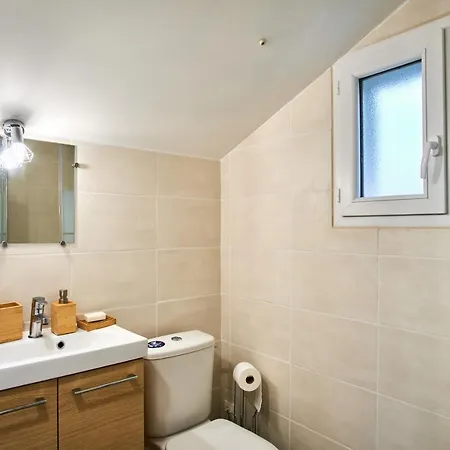 Just Be Apartment